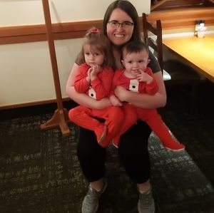 Meet your Posher, Kelli